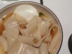 -八府香鸭·啫啫煲(华山路店)