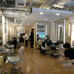 -简法造型·品牌形象店