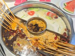 -佰人王串串香火锅(洋珠巷店)