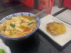 -撒拉人家.酸菜牦牛肉火锅