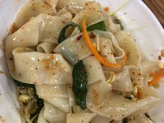 三合一油泼面-老陕兄弟(彩虹新城店)