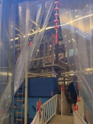 -PIPIKINGDOM皮皮王国欢乐号(欢乐海岸购物中心店)