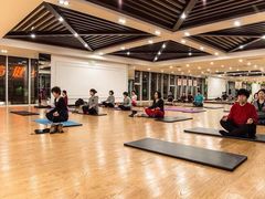 -健龙森俱乐部·游泳·健身·羽毛球综合体育馆