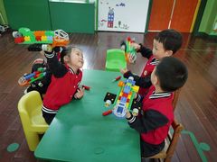 -上海闵行区阶梯吉美幼儿园