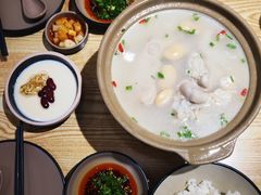 -叁煨蹄花·下饭盐帮菜(人民广场店)