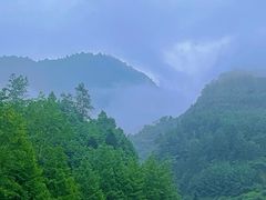 -西岭雪山大飞水景区