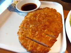 配辣酱油的炸猪排-南小馆(迪士尼小镇店)
