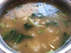 -圣河湾虾饺美食(站前店)