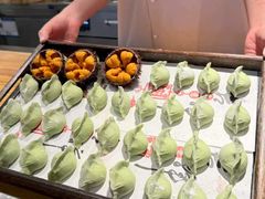 -连鹭海鲜·海肠捞饭·海胆饭(星海店)