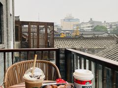 露天位-星巴克臻选(成都宽窄巷子店)