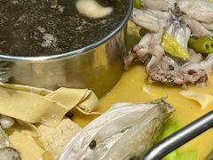 -味仙疯美蛙鱼头(清扬路总店)