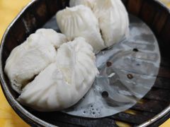 招牌蜜汁叉烧包-横河佬炖品店(罗阳一路老店)