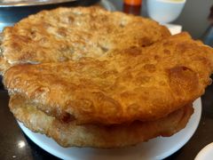 -周老三跷脚牛肉·全牛火锅(非遗传承店)