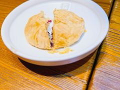 玫瑰鲜花饼-云海肴·汽锅鸡·云南菜(天津国金汇店)