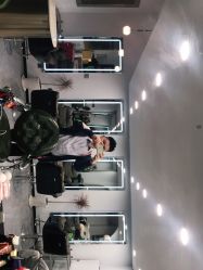 -15C7 男士理发馆 烫染专业店