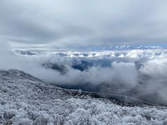 -牛背山
