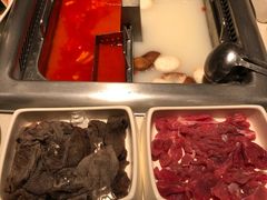 -海底捞火锅鲜切牛肉主题店(长寿路店)