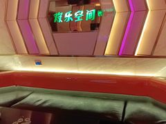 -欢乐空间KTV(奥山世纪城店)