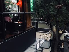 -龙门阵茶屋川菜馆(武康路店)