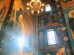 -滴血救世主教堂