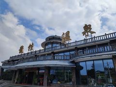 -龙佳生态温泉山庄