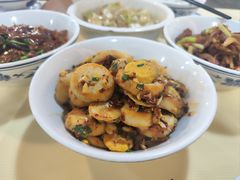 -笨罗卜浏阳菜馆(太平街店)