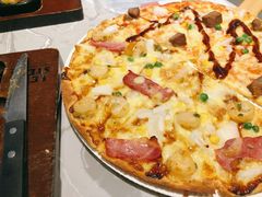 -必胜客(WOW南雄店)