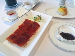 片皮乳猪件-龙景轩(香港四季酒店)