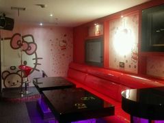 -唯爱KTV聚会餐厅(仙林东城汇店)