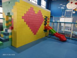 -哆啦爱梦儿童乐园(住邦城市广场店)