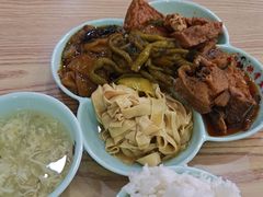 -晓宇盒饭(民安街店)