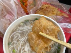 现炸油条-汪记鲜鱼糊汤粉(沈阳路总店)