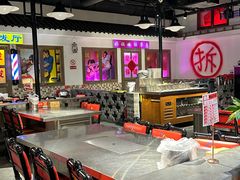 -马路牙子烧烤音乐酒馆(望京店)