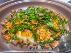 -日月昇渔家菜·海肠捞饭·大连海鲜(星海公园店)