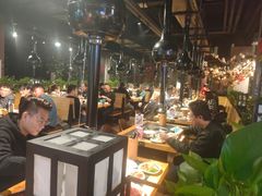 -釜御山海鲜烤肉火锅自助(新城市中心店)