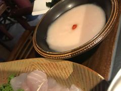 -老牌坊云南鱼豆花火锅(哈西万达店)