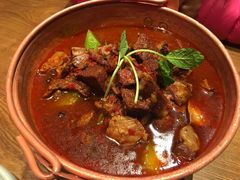 -云海肴·汽锅鸡·云南菜(天山百盛优客店)