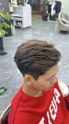 -藤野造型烫染·漂发