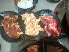 -啊美丽炭火烤肉(滑翔一店)