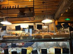 面包甜点陈列柜-仙峰天然面包(迎宾路店)