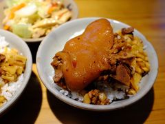 -红猪卤肉饭(大西洋美食城店)