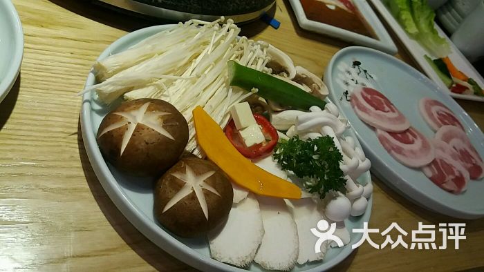 401烤肉铺(汉商21世纪中心店)菌类拼盘图片 - 第4772张