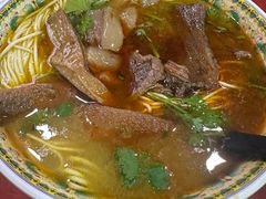 -金杨拉面王小吃面馆·牛三宝面·红烧牛肉粉