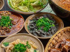 -谢老五跷脚牛肉·非遗传承店