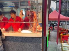 -养牛邓·潮汕牛肉海鲜自助火锅(广州店)