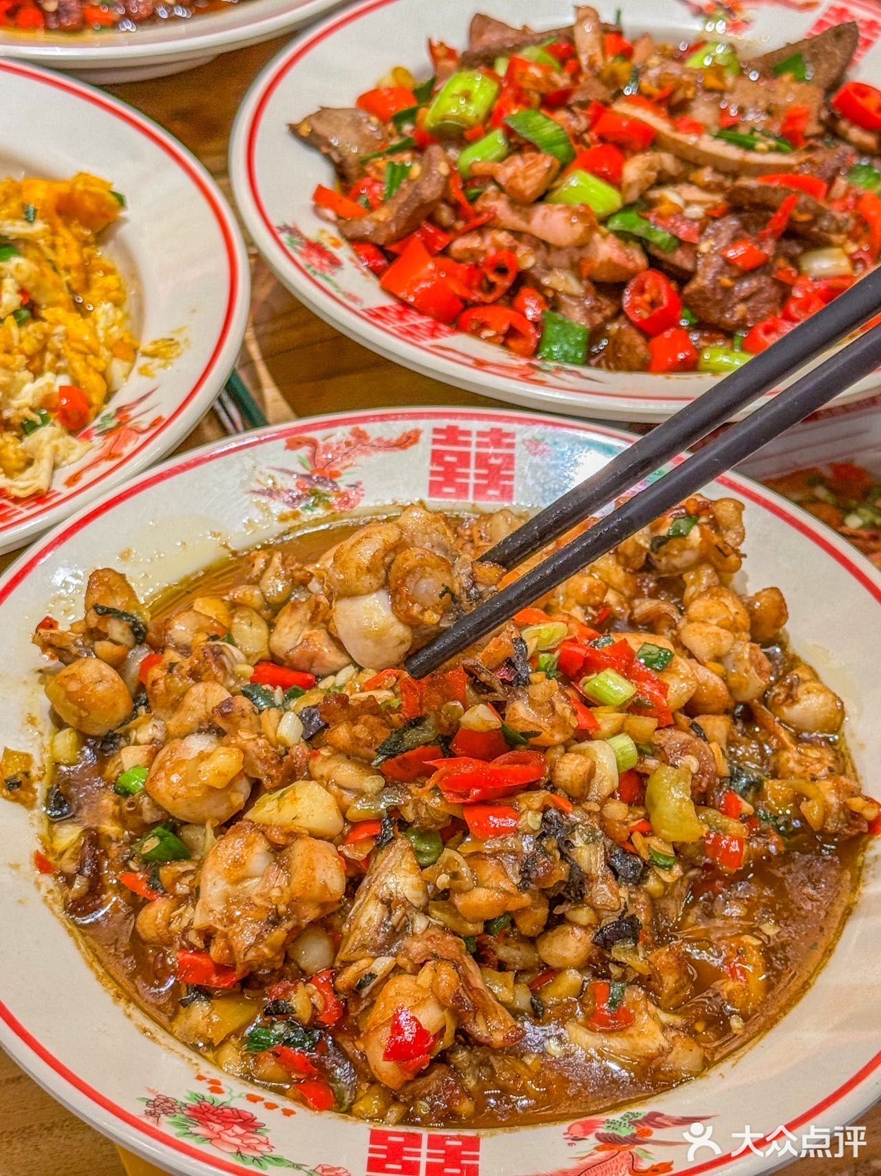 上海。。还是这种小破店好吃