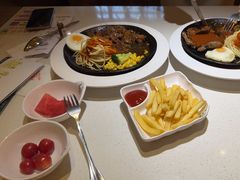 -汤姆家的牛排意面披萨(融创茂店)