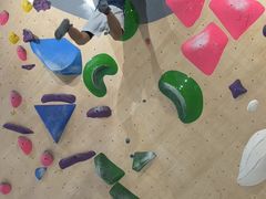 -ROCKPLUS攀岩馆(环宇城店)