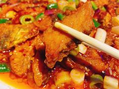 -巴特餐饮6加1音乐餐吧·新疆菜