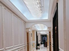 -沪华海鲜大酒楼(南汇店)